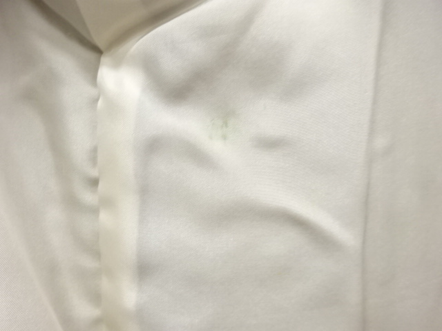  縮緬地　切りばめ風　花更紗模様　小紋着物